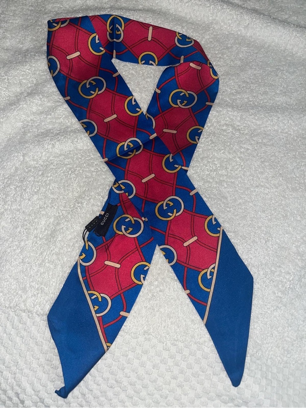 Gucci Blue and Fuchsia Silk Twilly Scarf with Gold Motif